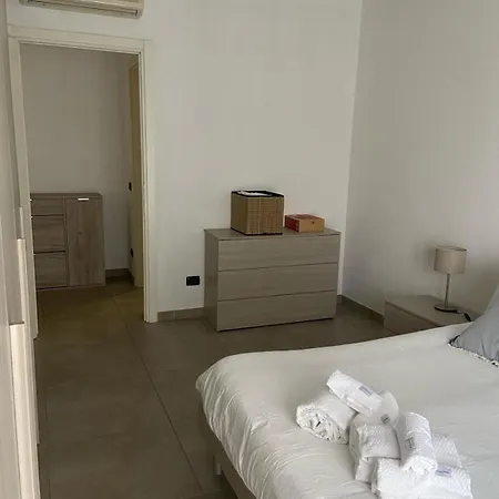 Le 2 Torri Apartment *